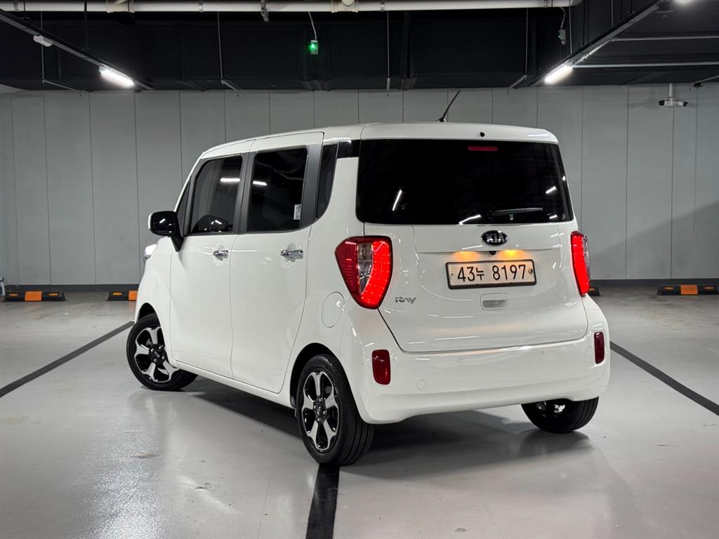 KIA Ray - Vista 2