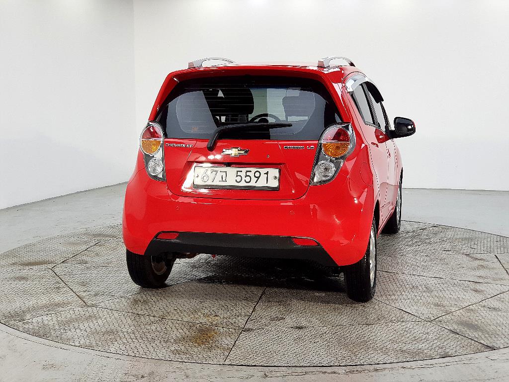 Chevrolet Spark - Vista 3