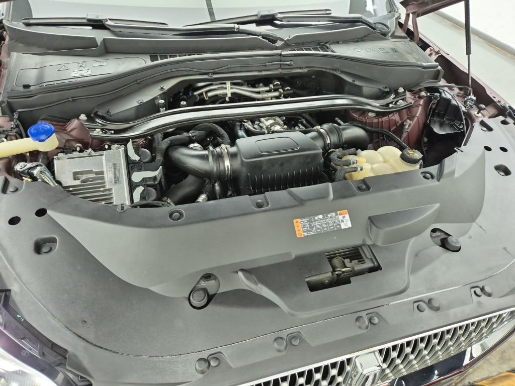 Lincoln Aviator - Vista 6