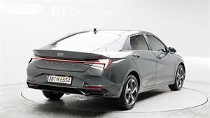 HYUNDAI Avante - Vista 6