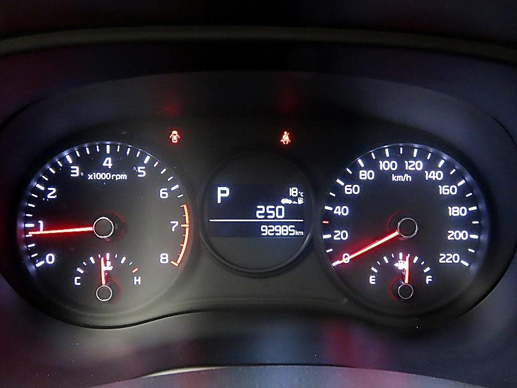 KIA Morning - Vista 8