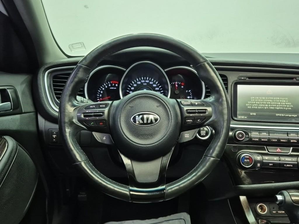 KIA K5 - Vista 10