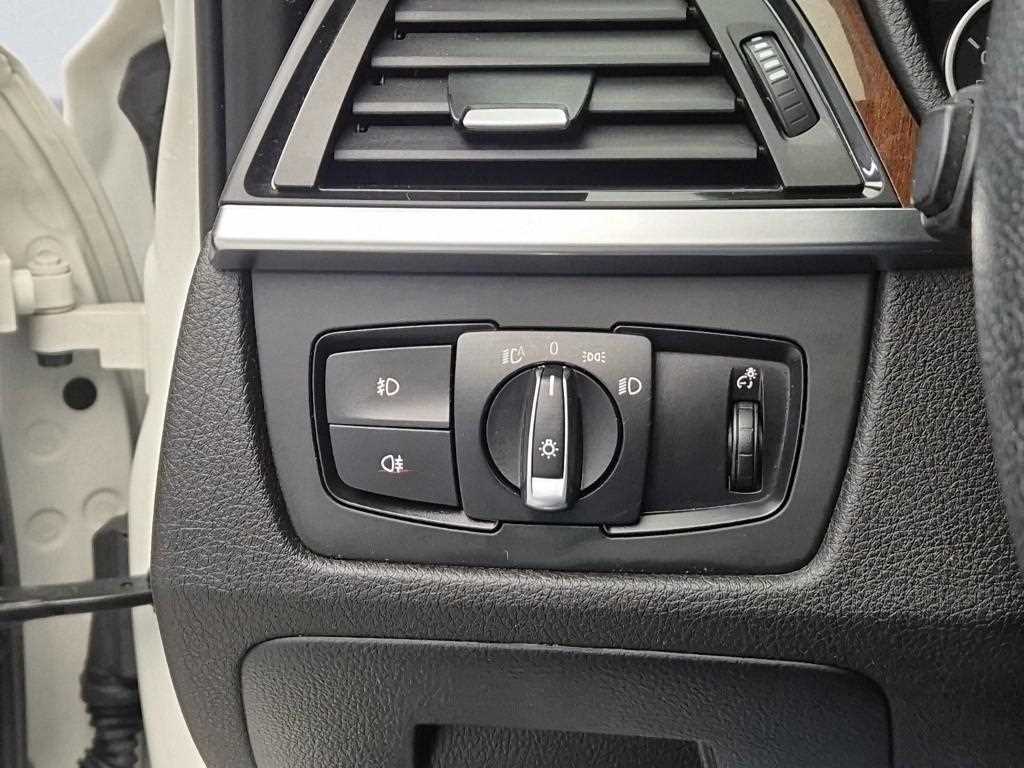 BMW 3 series 2015 Blanco - Importación desde Corea - HF Imports Iquique - Foto 19
