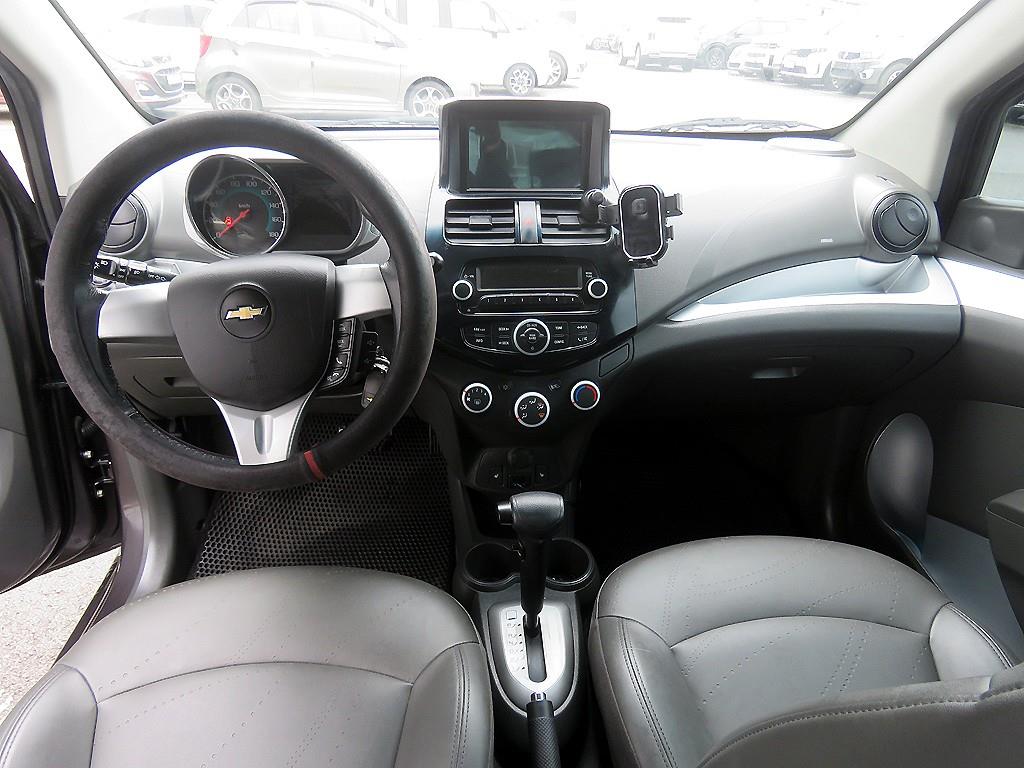 Chevrolet Spark - Vista 8