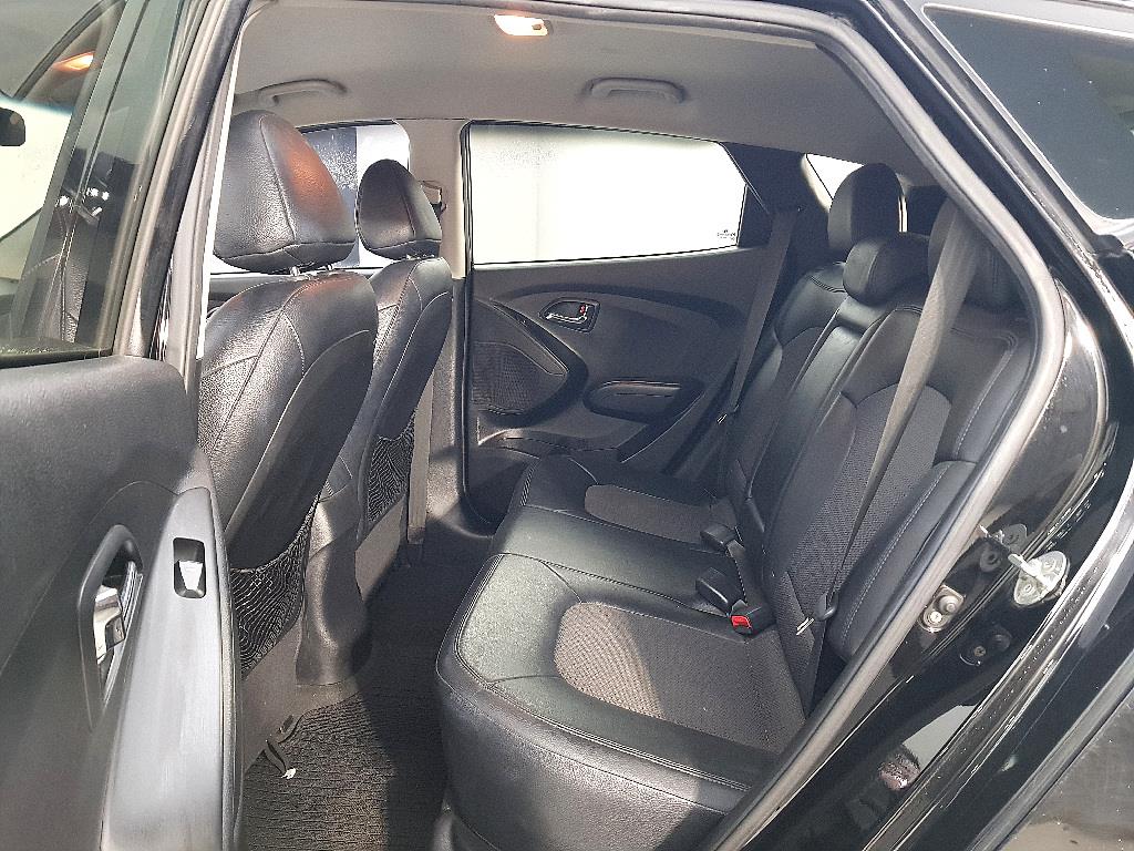 HYUNDAI Tucson - Vista 9