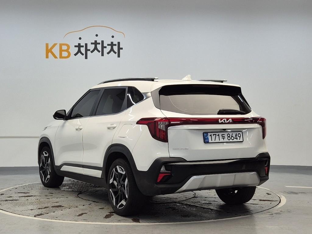 KIA Seltos - Vista 2