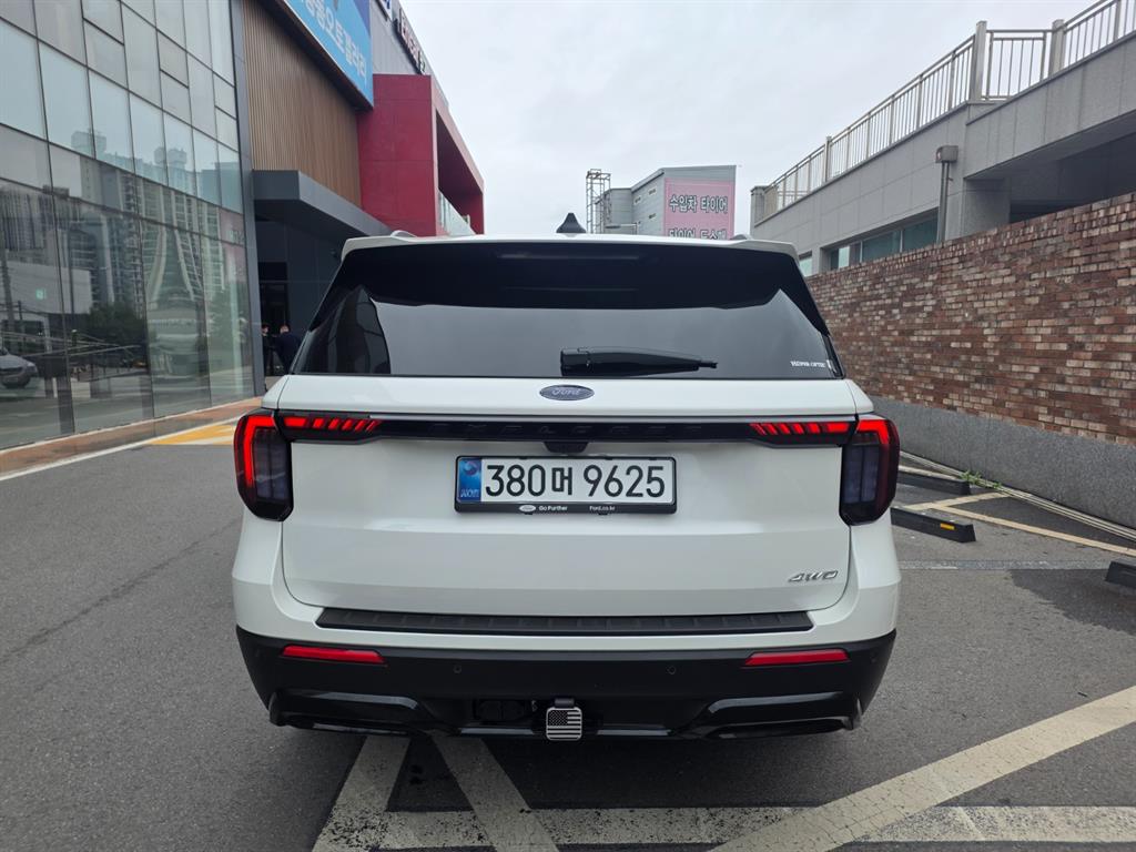 Ford Explorer - Vista 3