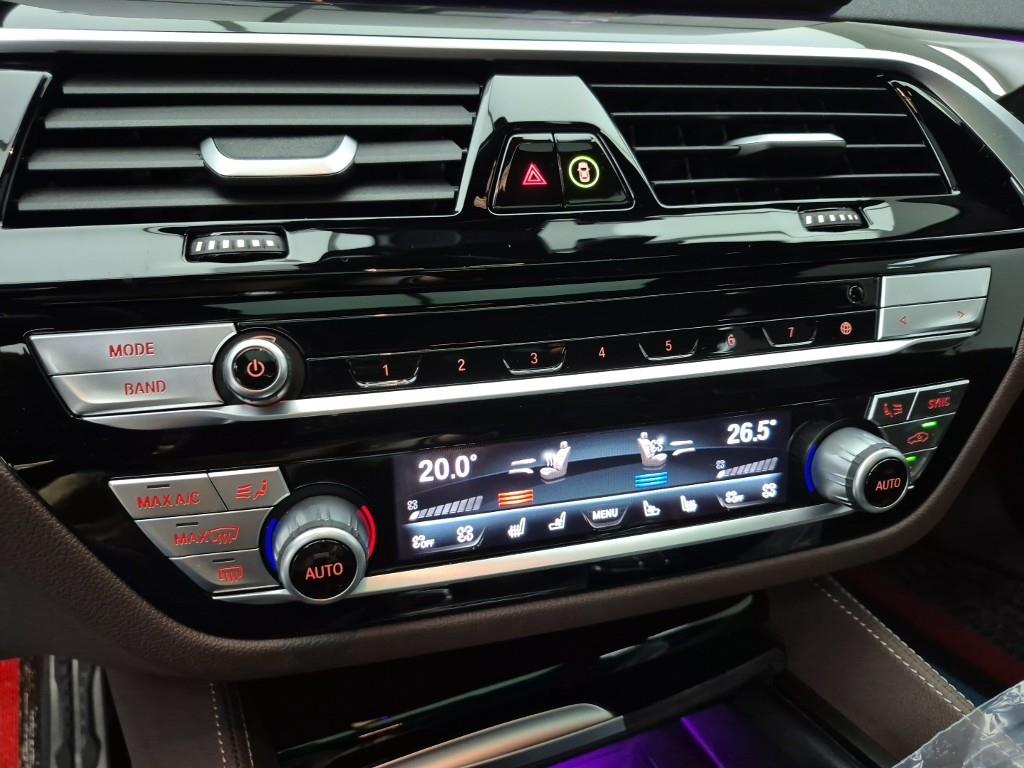 BMW 5 Series - Vista 10