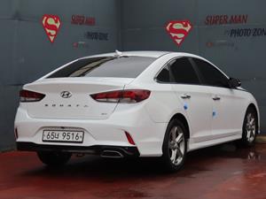 HYUNDAI Sonata - Vista 6