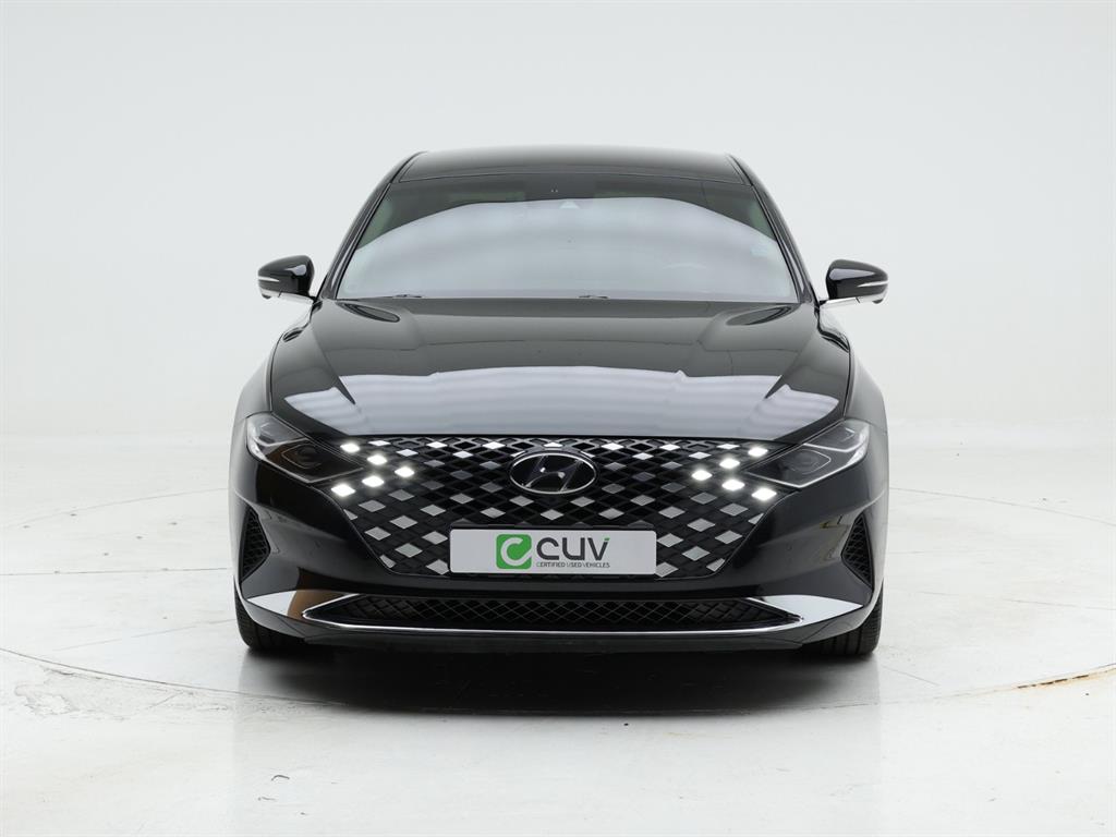 HYUNDAI Grandeur - Vista 3