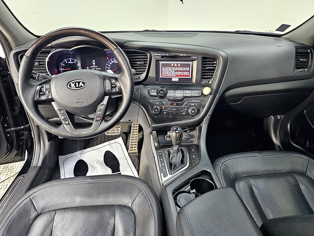 KIA K5 - Vista 5