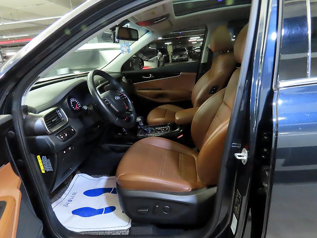 KIA Sorento - Vista 6