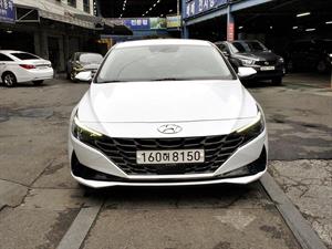 HYUNDAI Avante - Vista 2