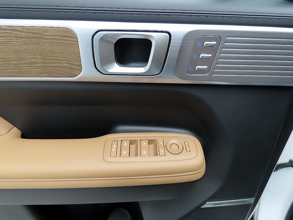 HYUNDAI Santa Fe - Vista 11