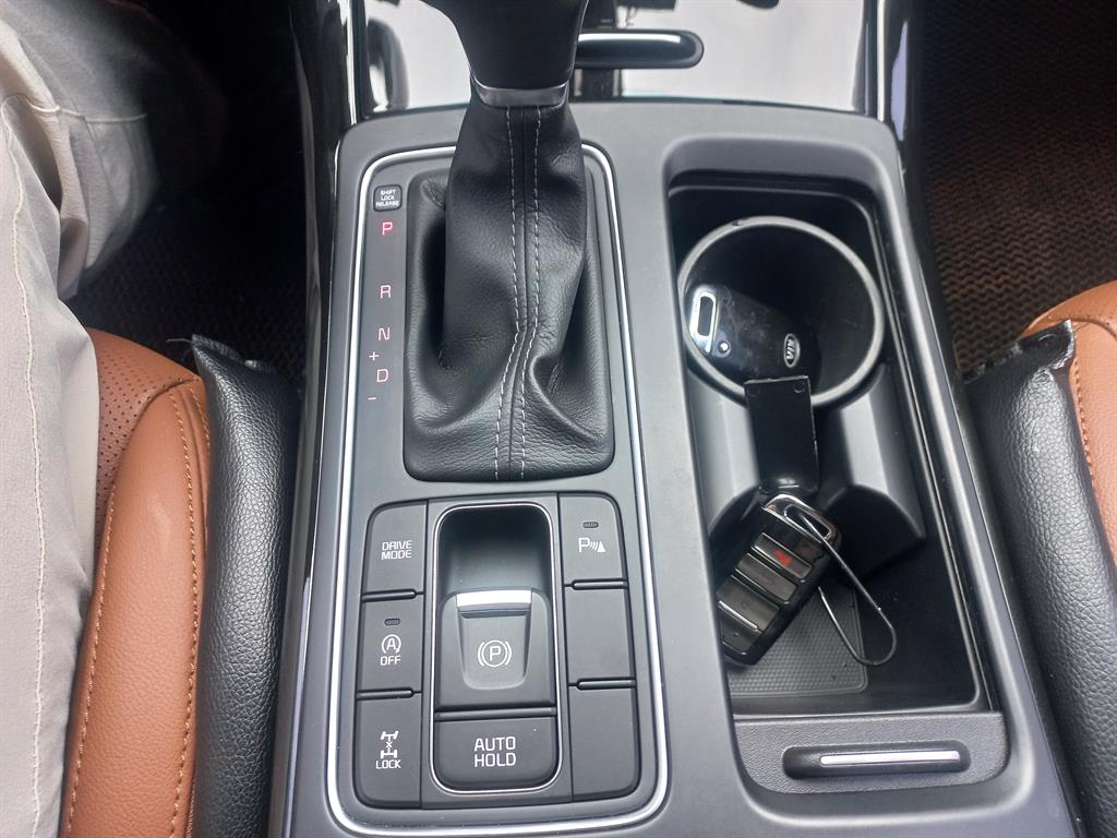 KIA Sorento 2019 Café - Importación desde Corea - HF Imports Iquique - Foto 14