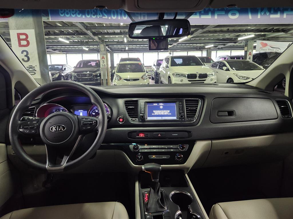 KIA Carnival 2019 Negro - Importación desde Corea - HF Imports Iquique - Foto 13