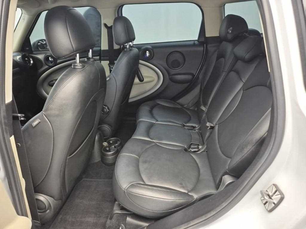 Mini Countryman - Vista 12
