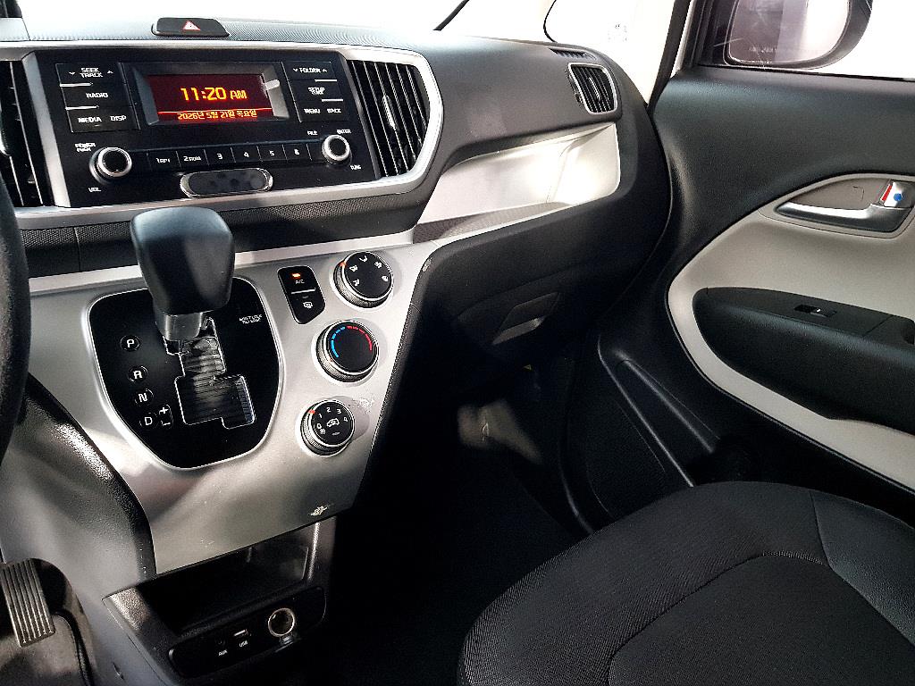 KIA Ray - Vista 10
