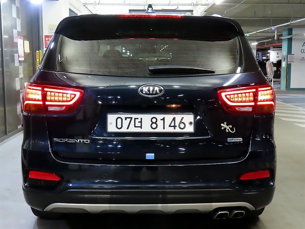 KIA Sorento - Vista 5