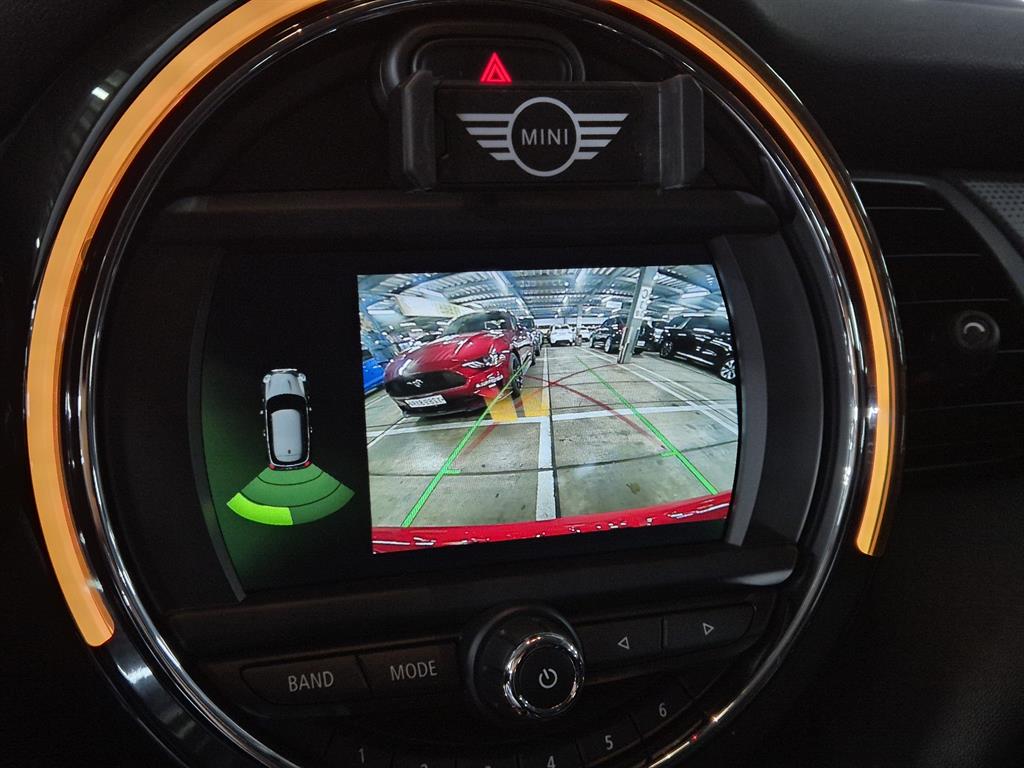 Mini Cooper - Vista 10
