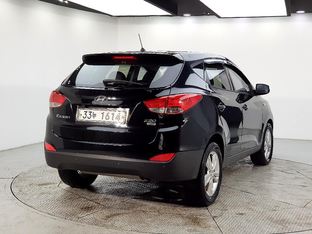 HYUNDAI Tucson - Vista 4