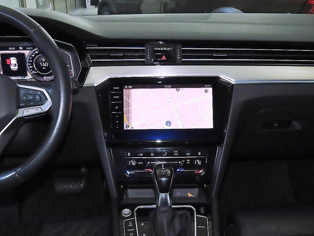 Volkswagen Passat - Vista 11