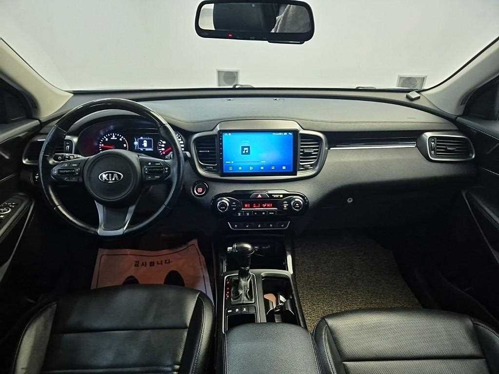 KIA Sorento - Vista 7
