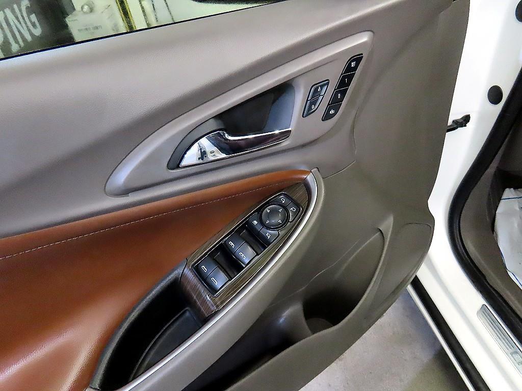 Chevrolet Malibu 2017 Blanco - Importación desde Corea - HF Imports Iquique - Foto 13