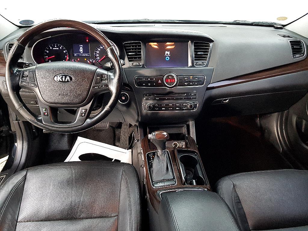 KIA K7 - Vista 5