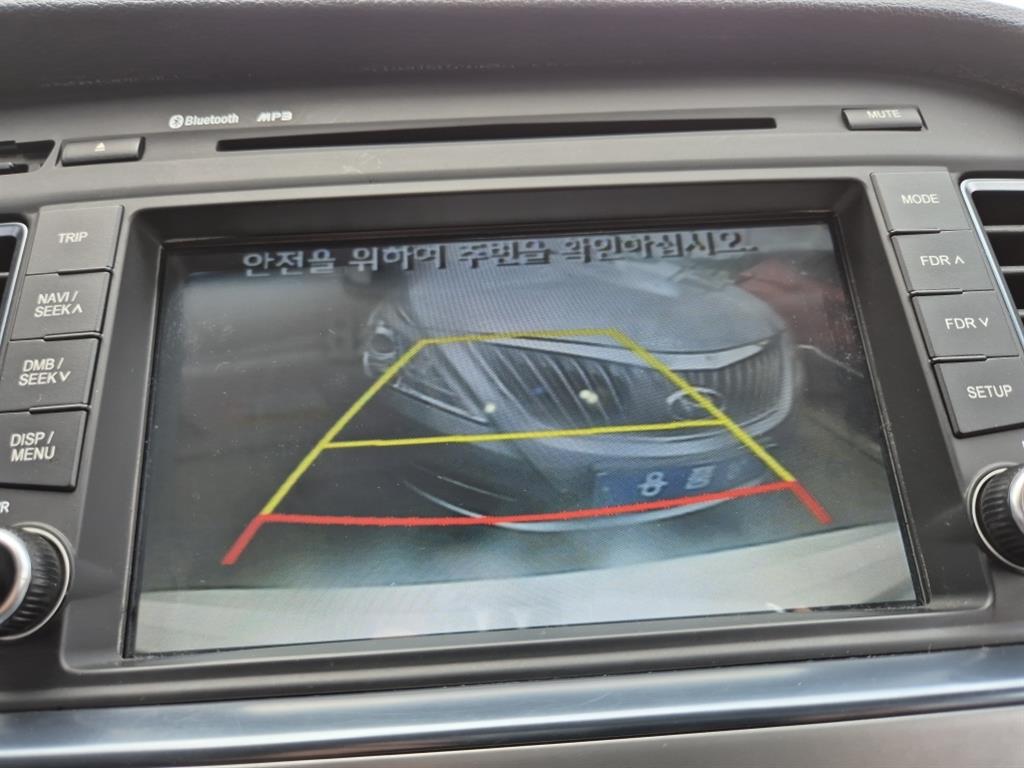 HYUNDAI Sonata - Vista 10