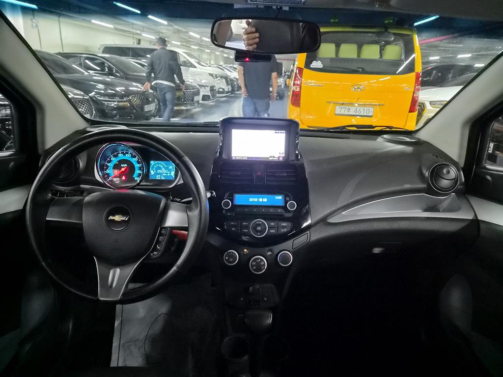 Chevrolet Spark - Vista 11