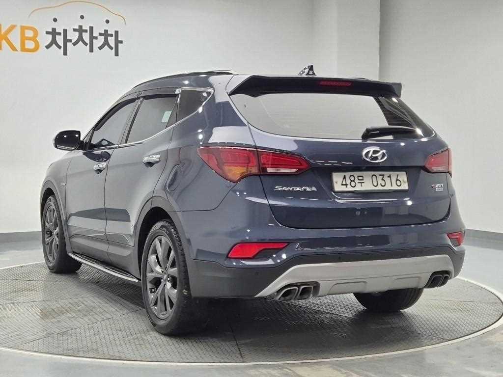 HYUNDAI Santa Fe - Vista 2