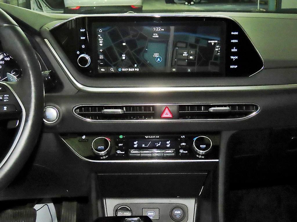 HYUNDAI Sonata - Vista 11