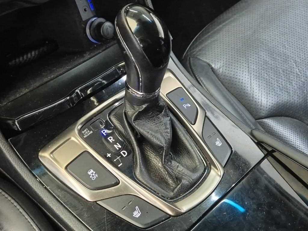 HYUNDAI Grandeur - Vista 7