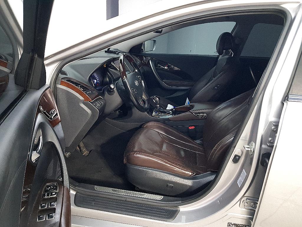 HYUNDAI Grandeur - Vista 8