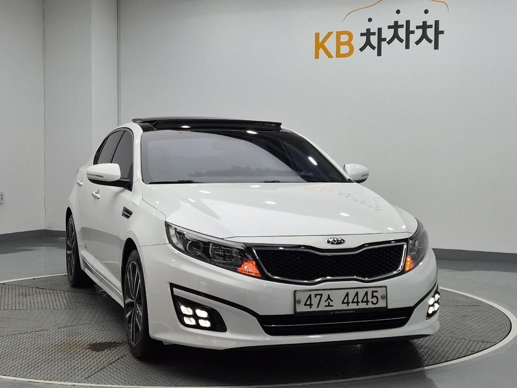 KIA K5 - Vista 5