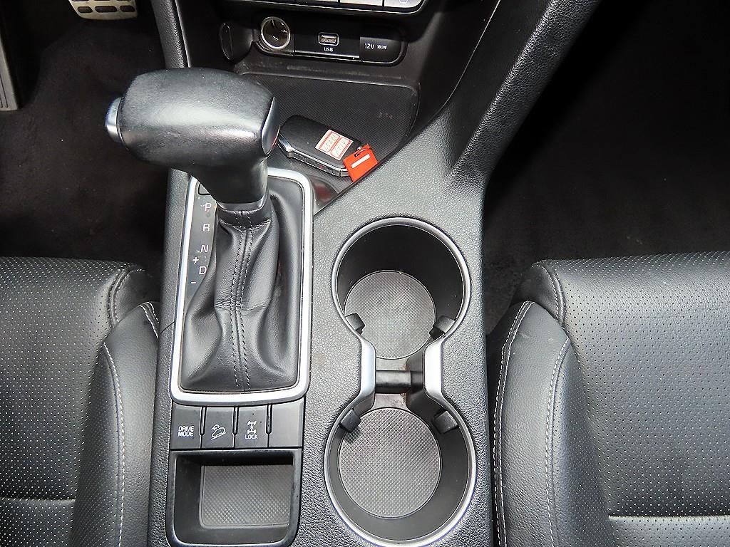 KIA Sportage - Vista 10