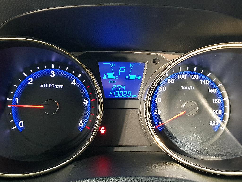 HYUNDAI Tucson - Vista 7