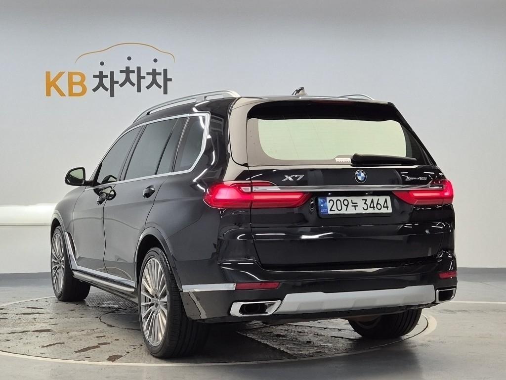 BMW X7 - Vista 2
