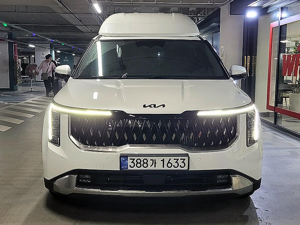 KIA Carnival - Vista 2