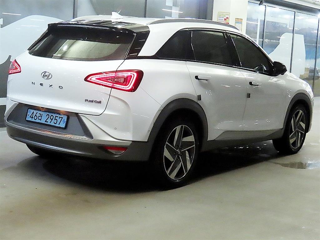 HYUNDAI Nexo - Vista 4