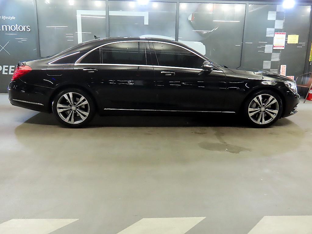 Mercedes Benz S Class - Vista 3
