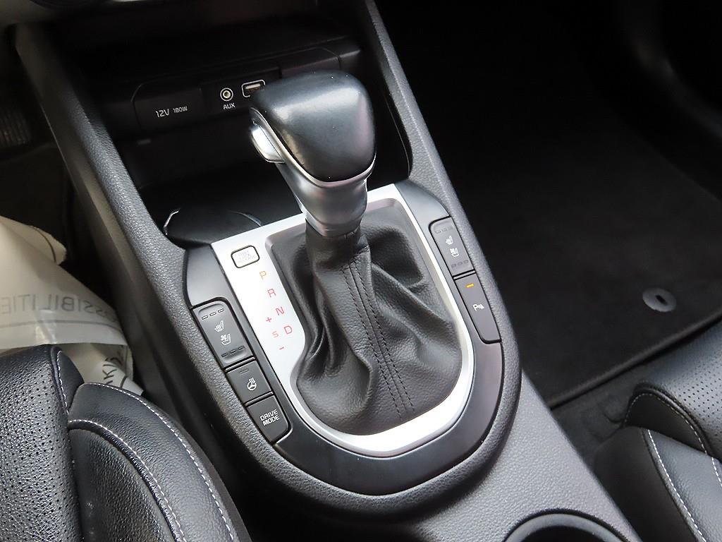 KIA K3 - Vista 10