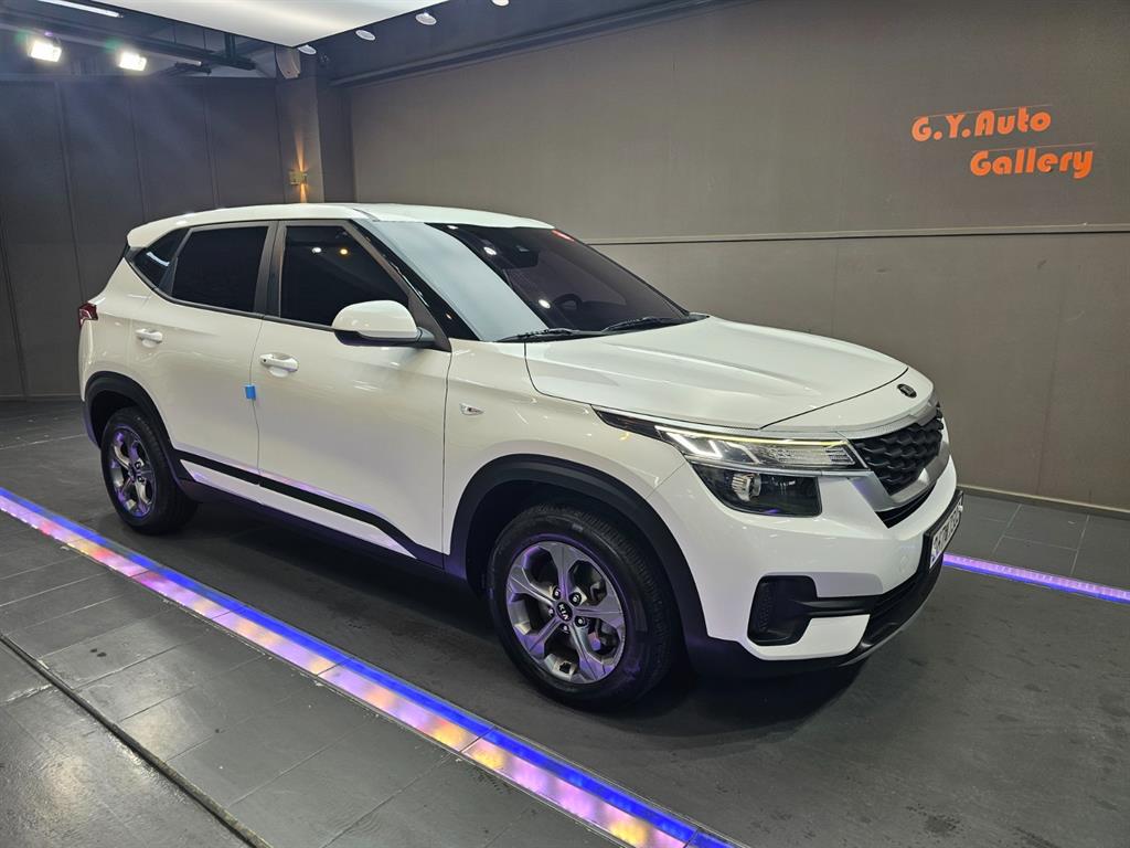KIA Seltos - Vista 10