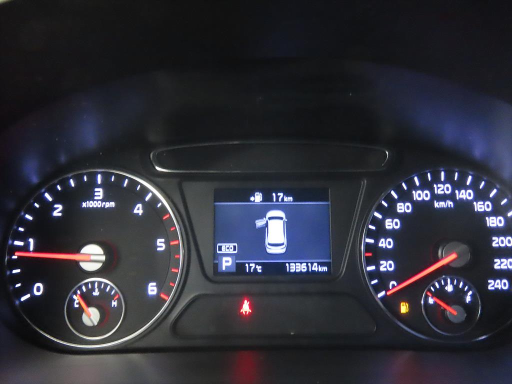 KIA Sorento - Vista 9