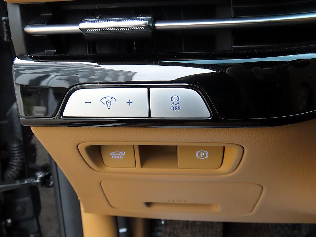 Genesis G80 - Vista 12