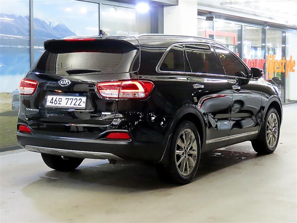 KIA Sorento - Vista 4