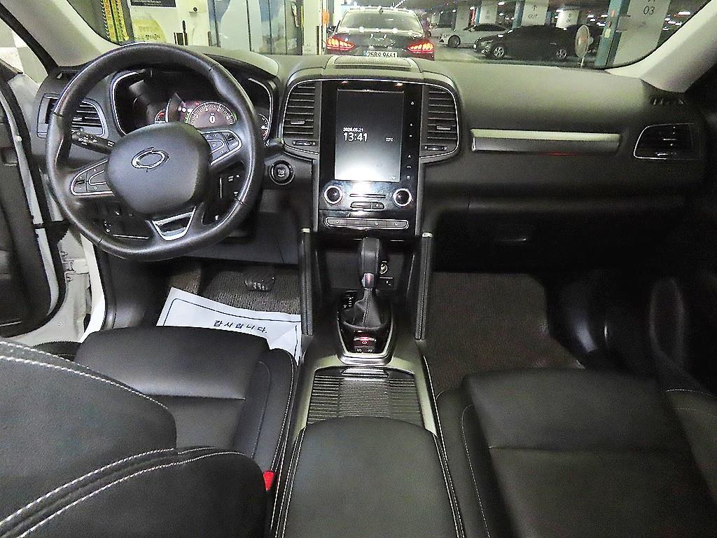 SAMSUNG QM6 - Vista 10