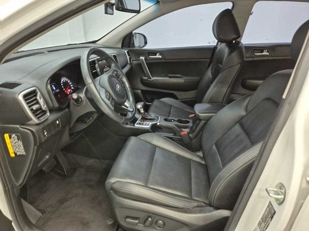 KIA Sportage - Vista 11