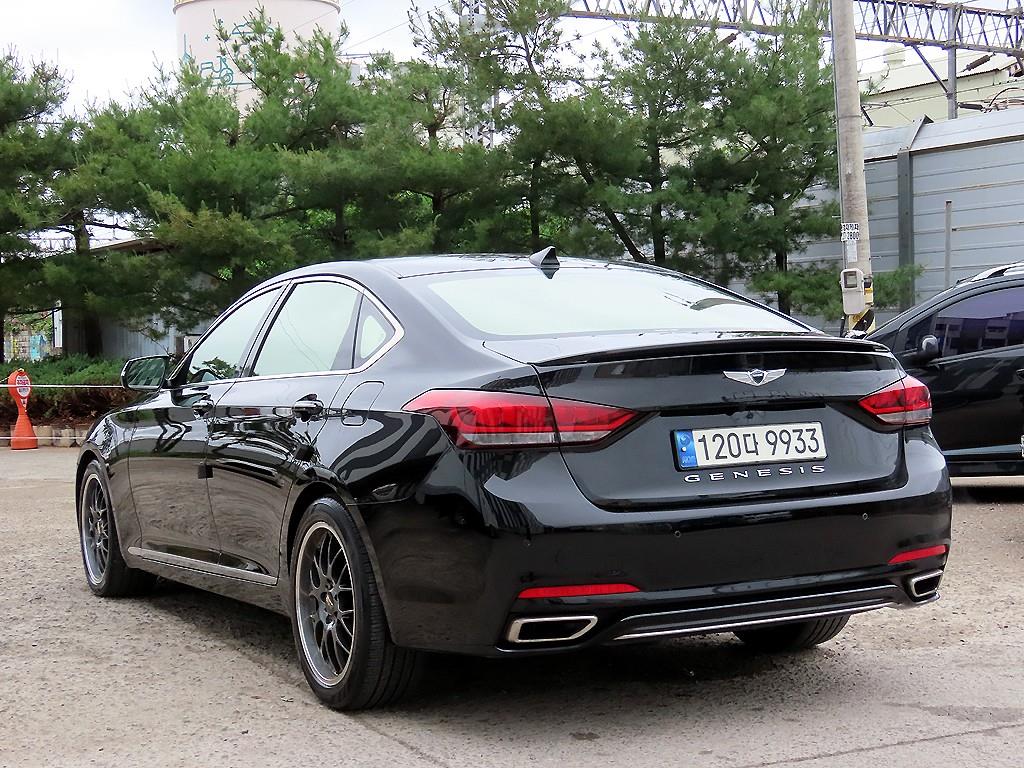 Genesis G80 - Vista 3